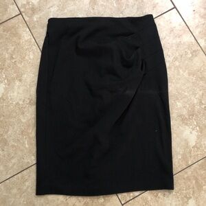 New York & Company Classic Black Pencil Skirt